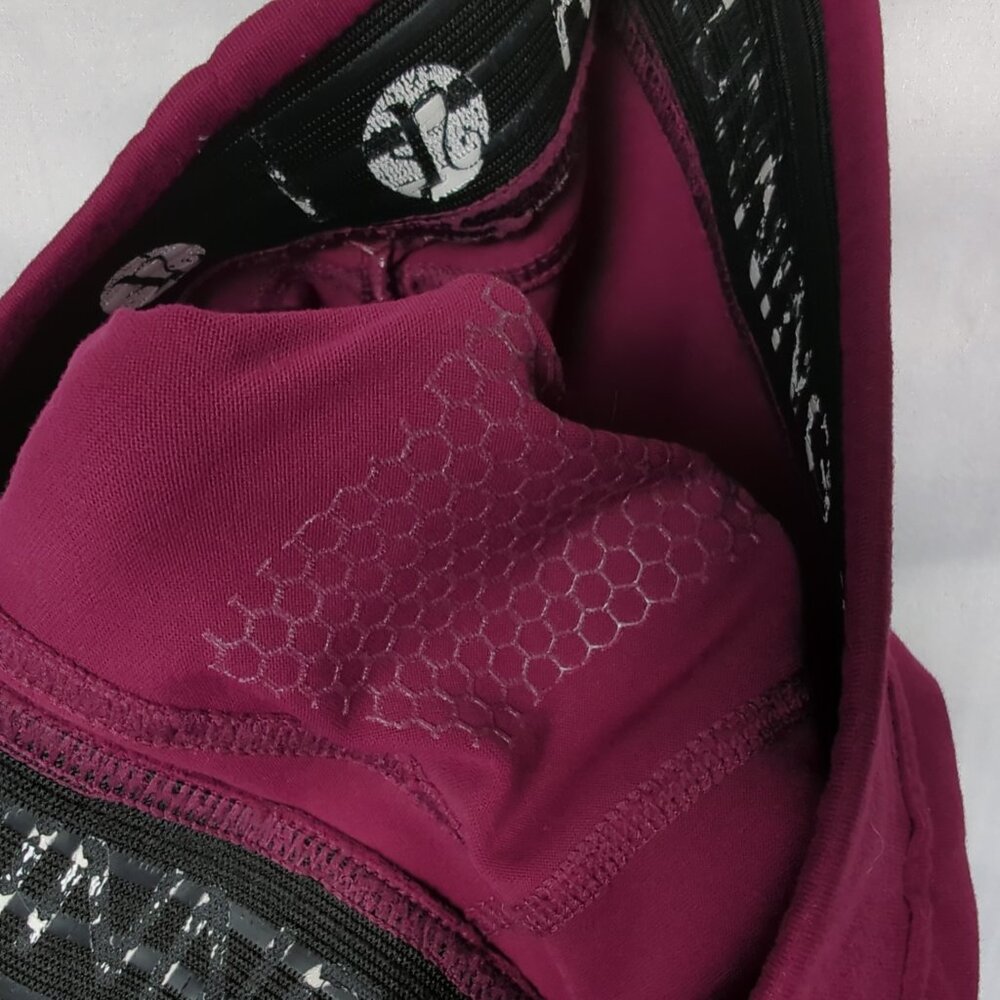 Running Girl Leggings Size M - Magenta - Picture 4 of 7